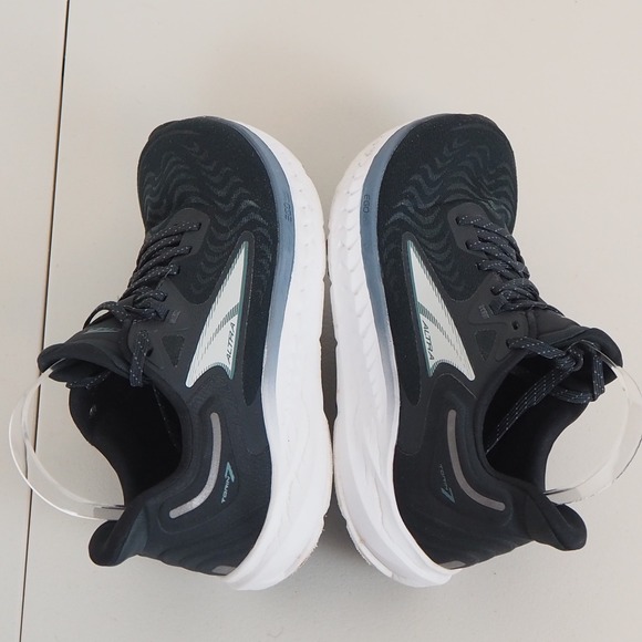 Altra Torin 7 Women's Size 9 Black White Running Training Walking Shoes Sneakers - Picture 8 of 10